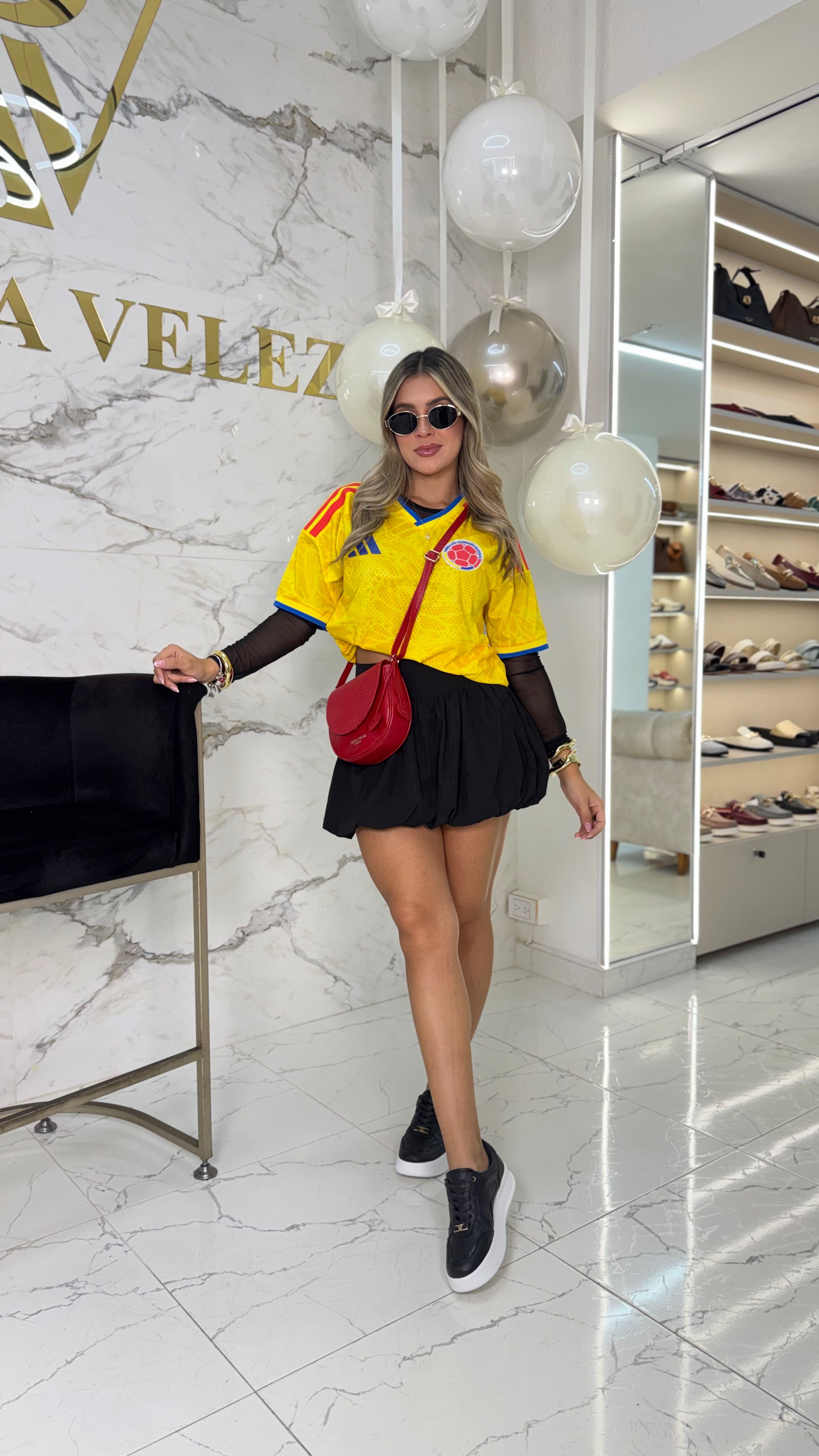 Kendall Negro Tenis en Cuero