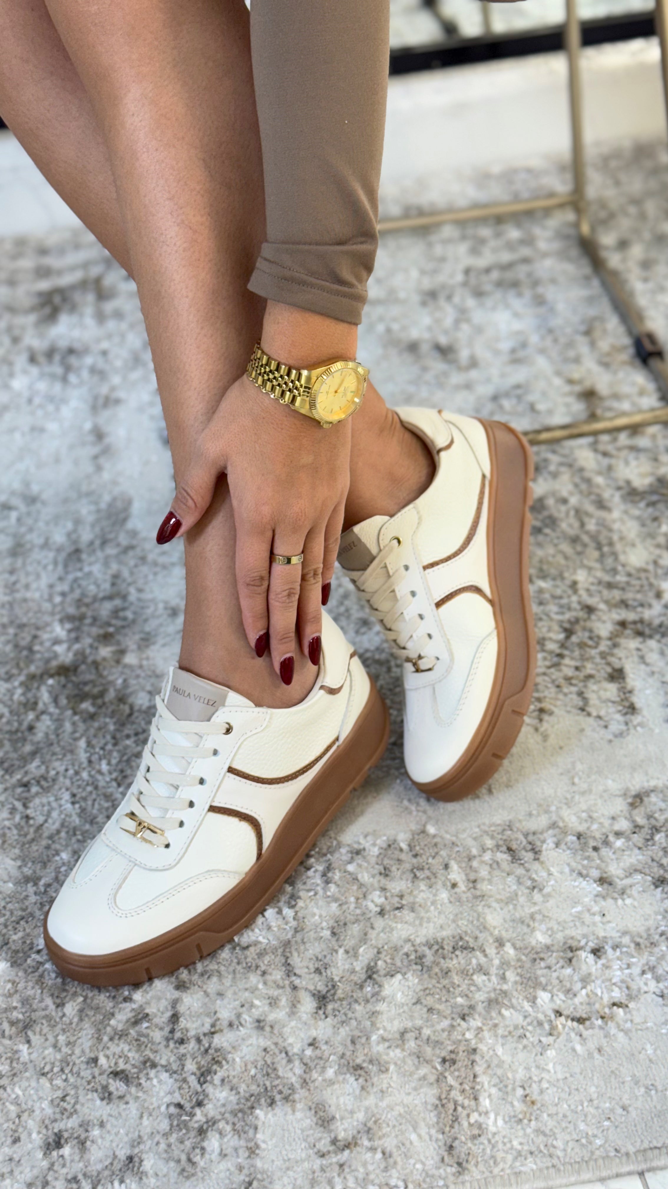 Tenis Milán Talco Miel Chipre en Cuero