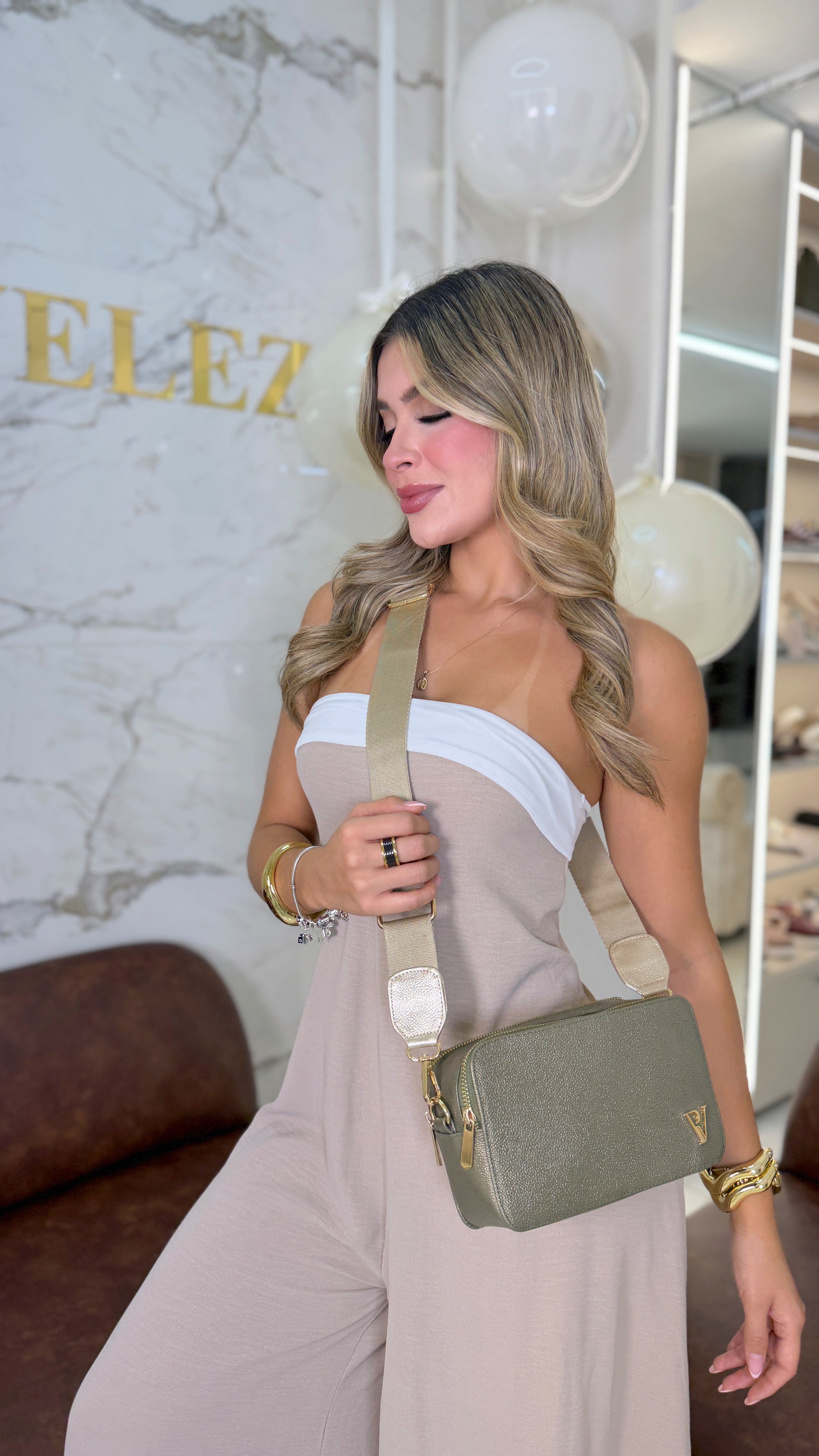 BOLSO EMILY EN CUERO VERDE