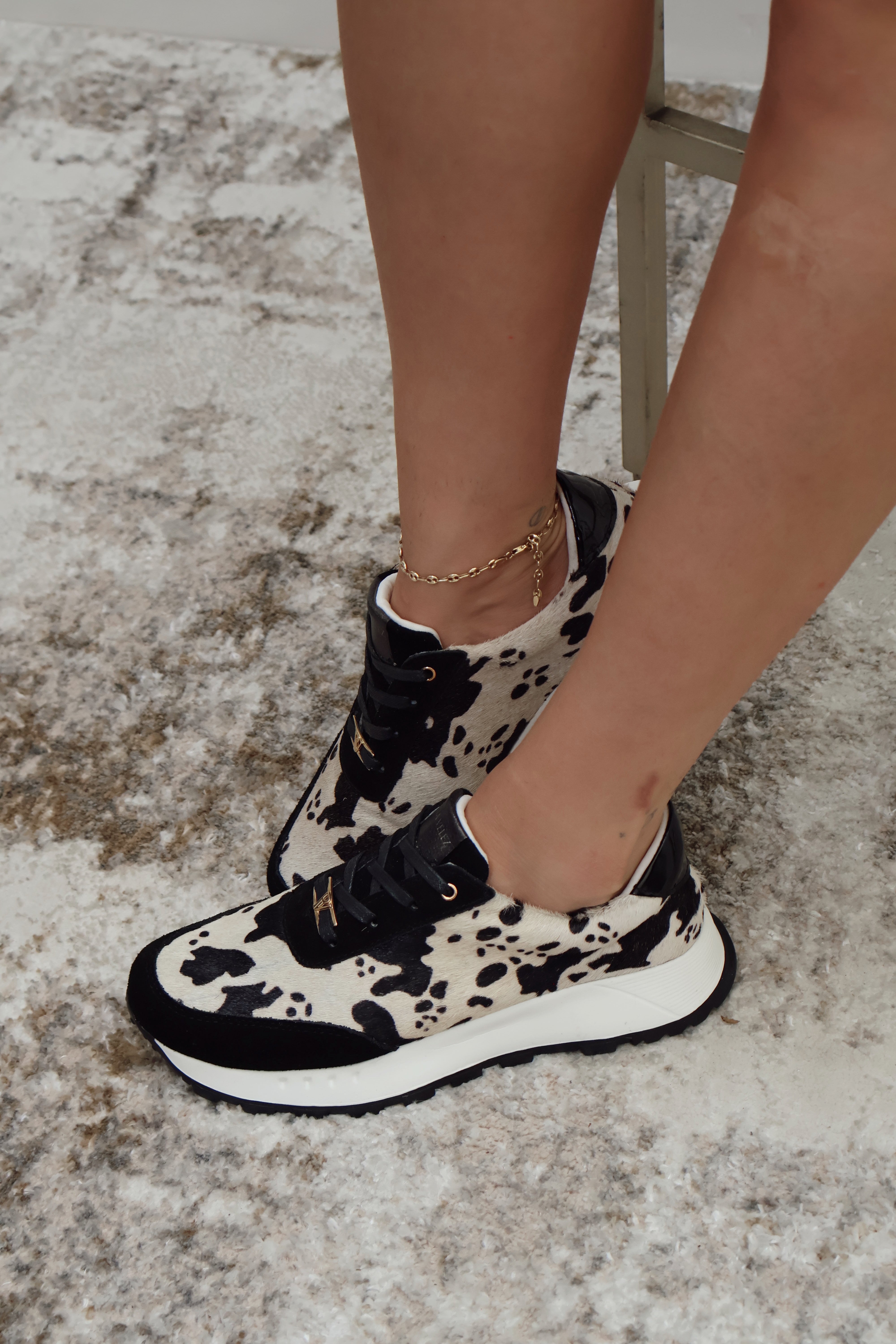 Tenis Oso Negro Vaquita en cuero