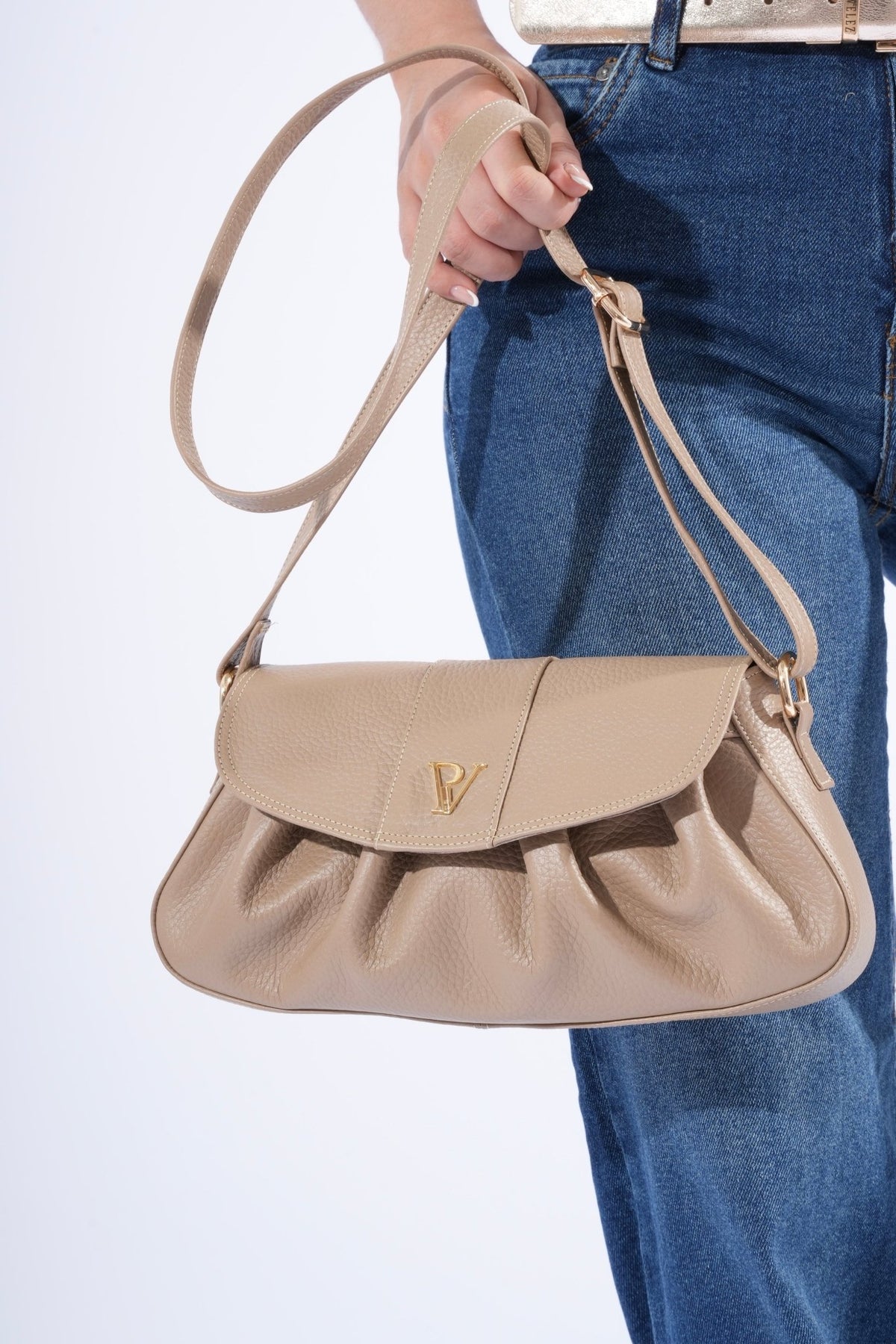 Bolso Adara en Cuero Taupe - PAULA VELEZ
