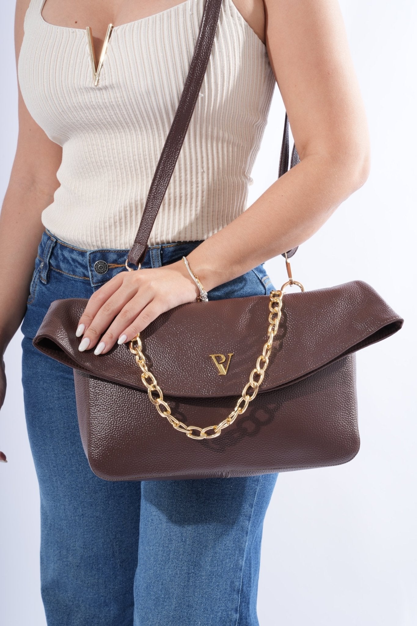 bolso en cuero raquel café - PAULA VELEZ