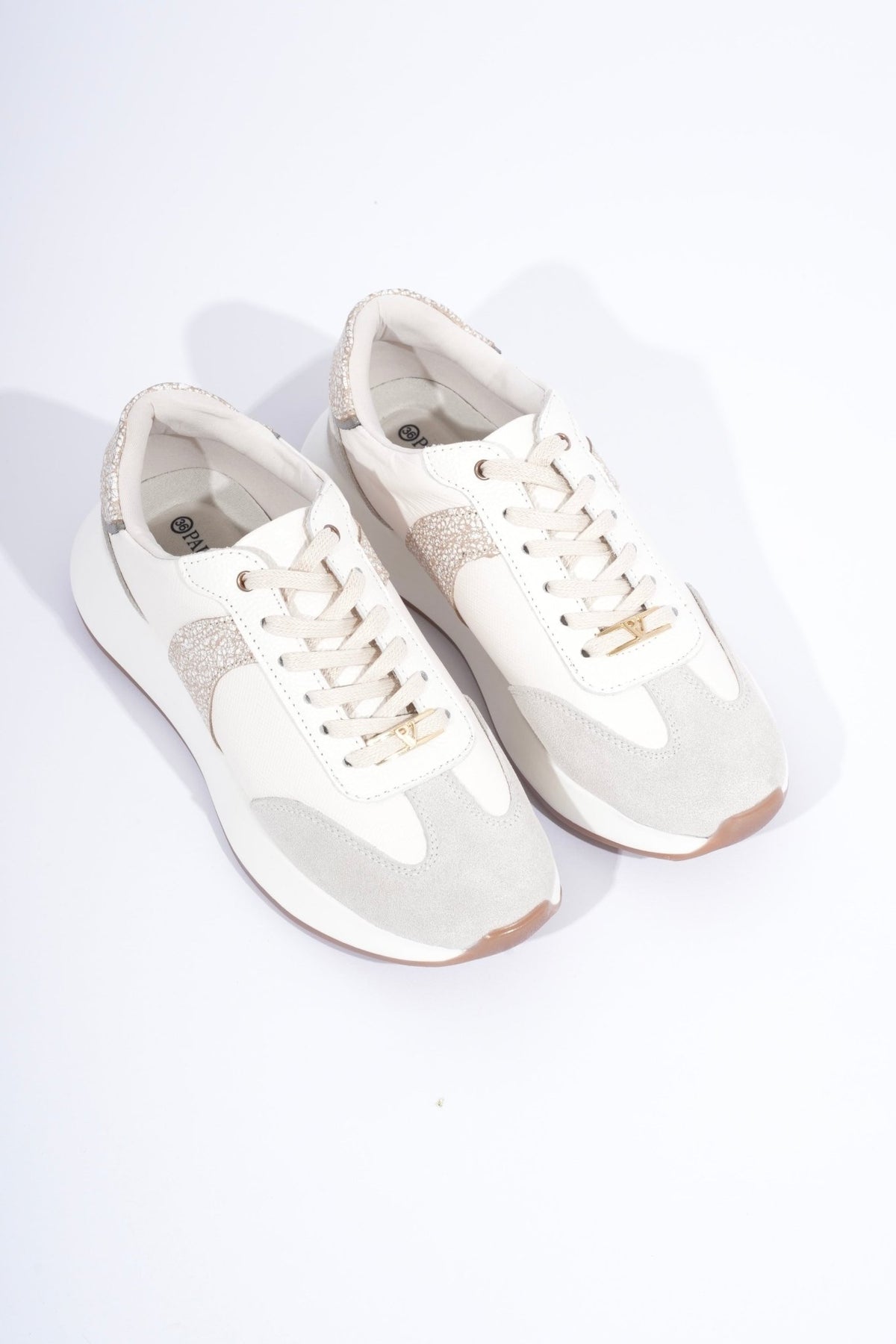 Milán Marfil Gris Folia Oro Munich Tenis en Cuero - PAULA VELEZ