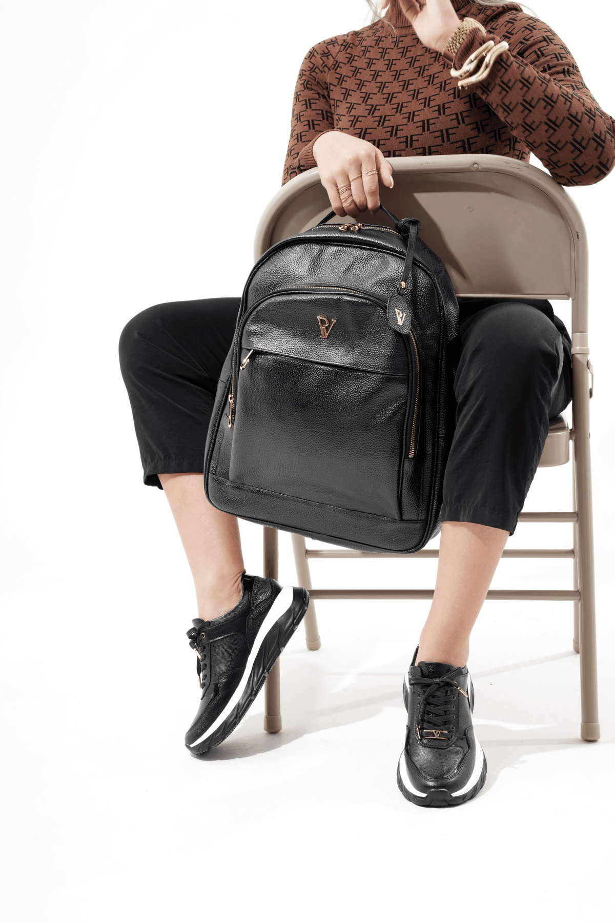 Morral Negro en Cuero - PAULA VELEZ