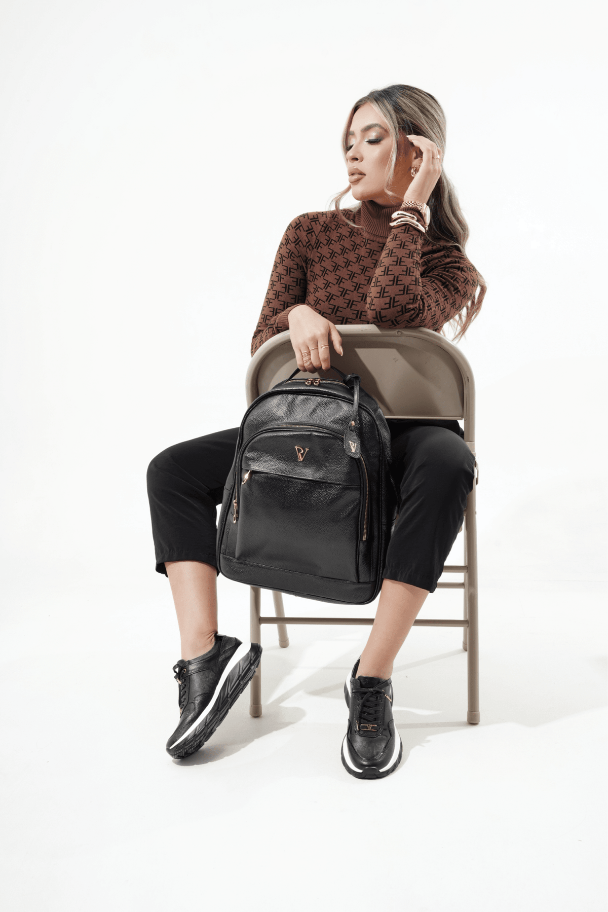 Morral Negro en Cuero - PAULA VELEZ