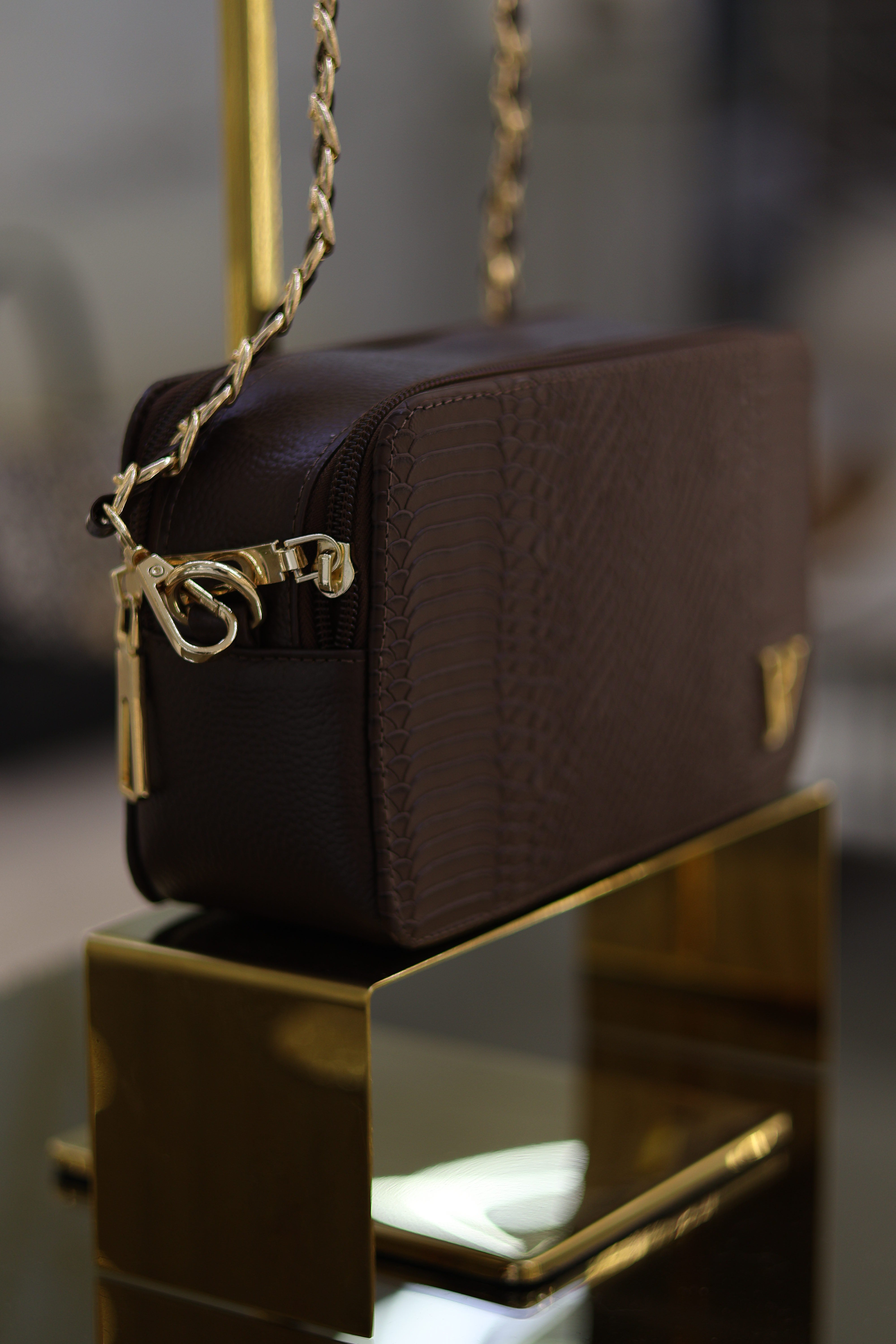 Bolso Emily Cafe en cuero