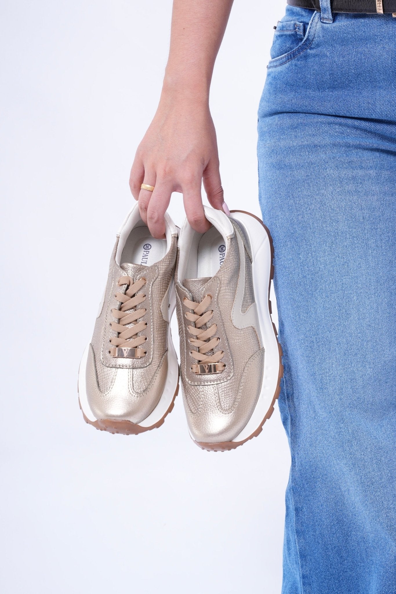 Tenis Aurora Luna en Cuero - PAULA VELEZ