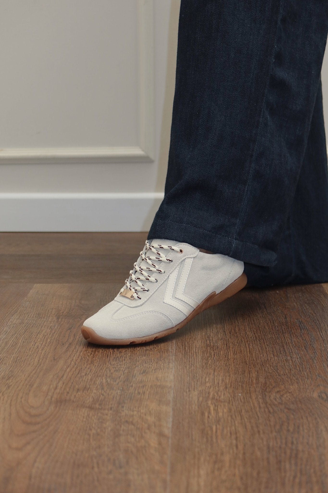 Tenis Milán Gris Miu en cuero - PAULA VELEZ