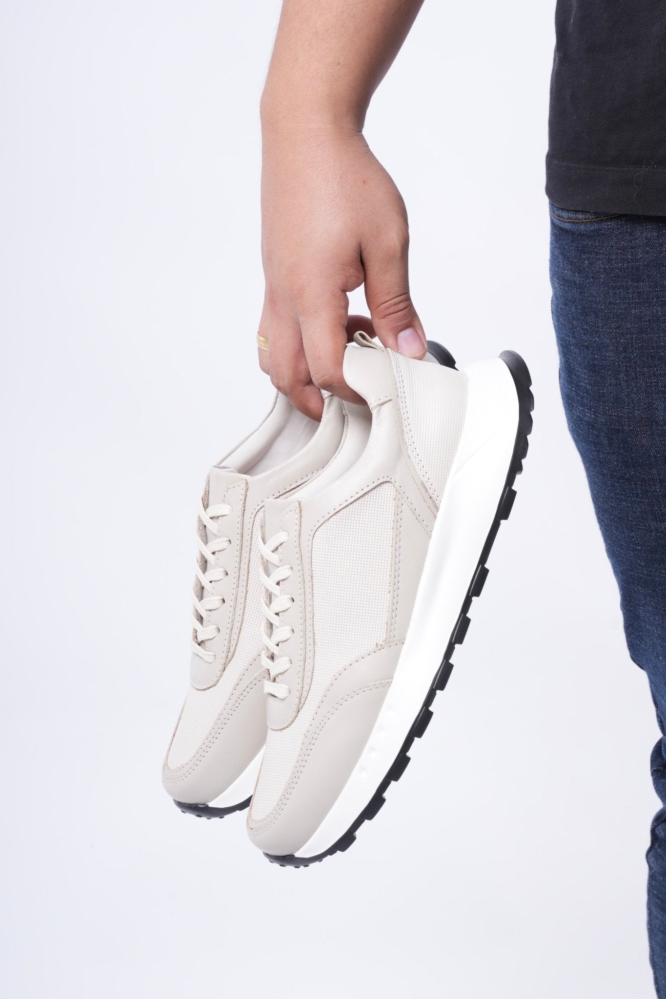 Tenis Origen avena navy en cuero para hombre - PAULA VELEZ